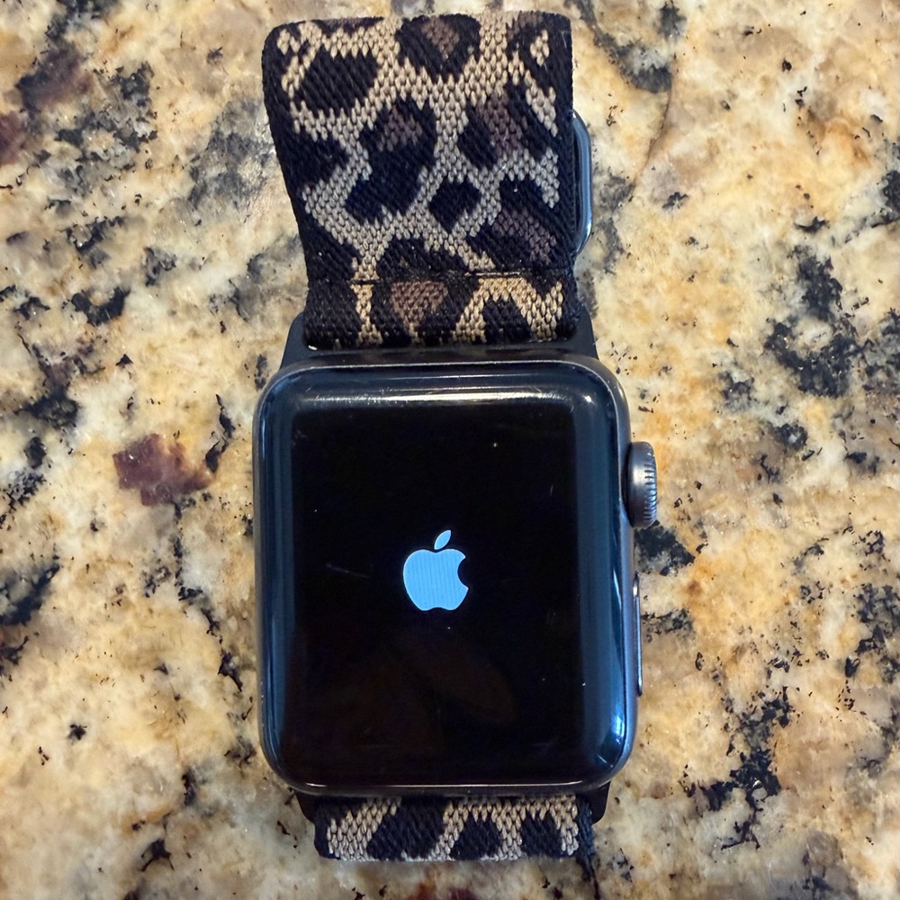 Apple Smartwatch with Leopard Pattern Band